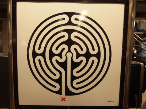 Maze found at Victoria Station